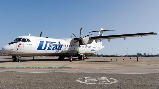 RA-67696:ATR 72-500:ЮТэйр